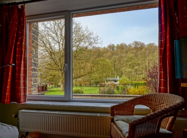 Fiberglass Window Repair in Alexandria