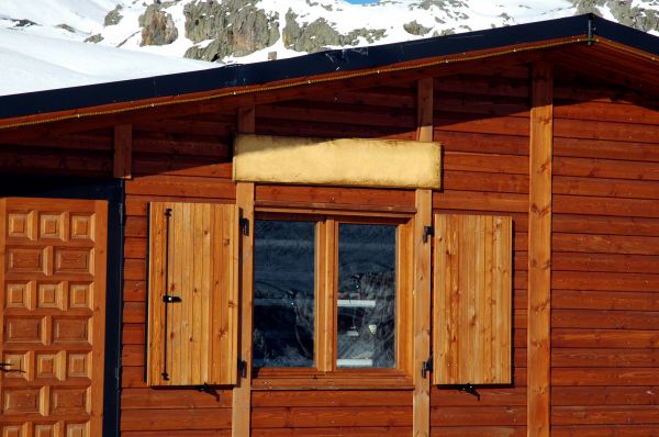 Cabin Window Repair in Alexandria